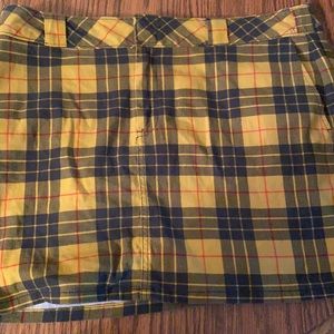 Yellow plaid dickies skirt.